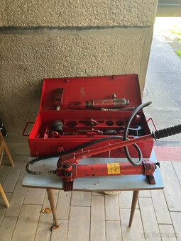 Hydraulika na rovnanie karosérii - 2