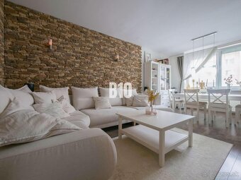 Zariadený 3 izbový byt s balkónom /84m2/ kompletná rekonštru - 2
