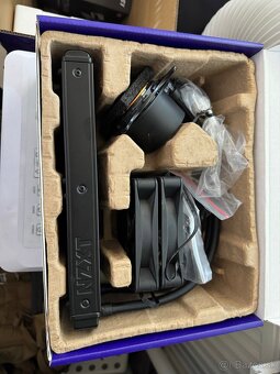 Predám NZXT Kraken 240 - 2