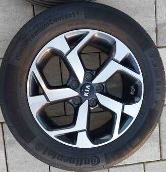 225/60 R17 Hliníkové disky - 2