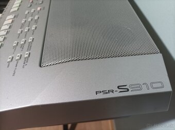 Yamaha PSR s910 - 2