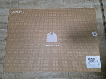 Predám robotický vysávač Samsung VR50T95735W - 2