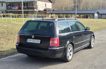 Volkswagen Passat - 2