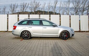 Škoda Octavia Combi 2.0 TDI RS - 2