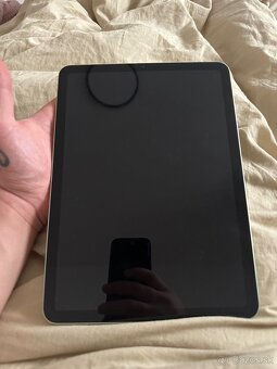 Predám iPad air - 2