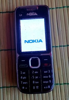 Tlačídlová Nokia - škoda dať do šrotu🙂 - 2