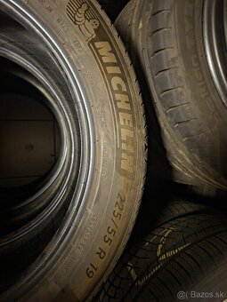Michelin 225/55 R19 - 2