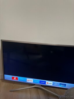 Televízor Samsung UE32K5672 - 2
