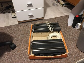 stare autodráhy hračky - 2