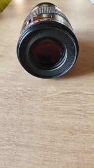 Canon EF 100mm F2.8L IS USM - 2