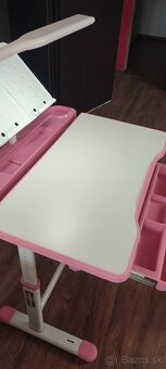 Rastúci stôl - 2