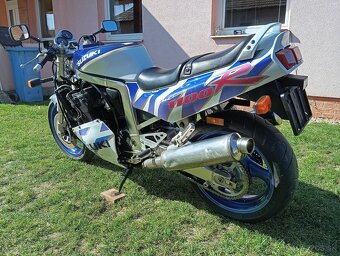 Suzuki GSX-R 1100 - 2