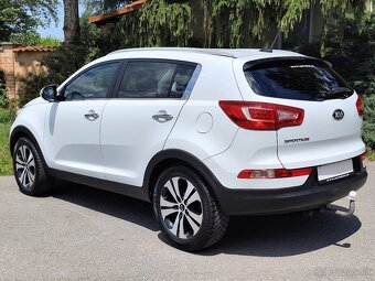 Kia Sportage 2.0 CRDi 2WD - 2