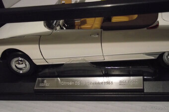 1:18 Citroen DS 19 cabrio - 2