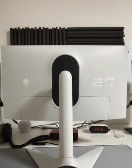 Dell Alienware AW2723DF - 2