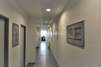 Dobré reality - kancelárie na prenájom 17m2 - 2