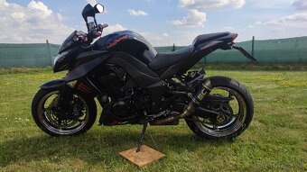Kawasaki Z1000 - 2
