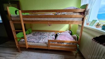 Poschodova postel - 2