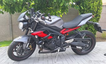 Triumph Street Triple 675 R - 2
