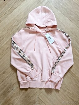 NOVE Guess mikina rozne druhy a farby XS - L - 2