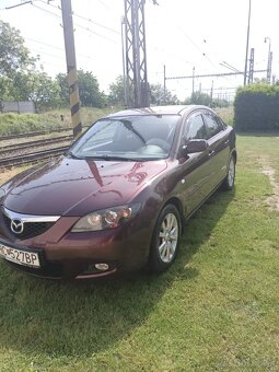 Mazda 3 16V Spec - 2