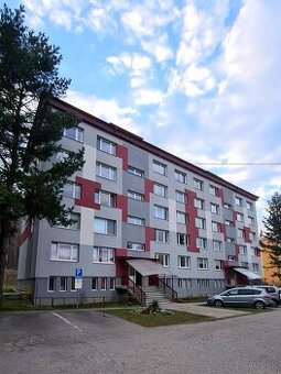 Na predaj 3i byt v Hnúšti s balkónom - 2