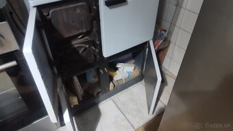 Predám sporák na tuhé palivo Fiko60-2 - 2