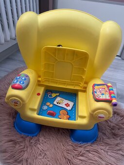 Fisher-Price interaktívne kresielko - 2