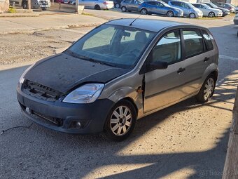 Rozpredám na diely _ Ford fiesta 1.4 benzín - 2