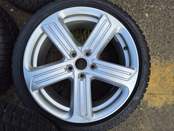 Zimni sada kol Volkswagen Golf gti R18 cadiz - 2