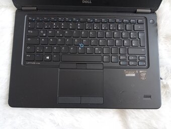 rozpredám na diely funkčný notebook Dell Latitude e7450 - 2