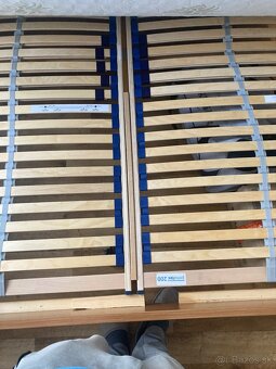 Predam postel 200x180cm - 2