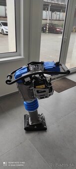 Vibračná noha - dusadlo WEBER - 2