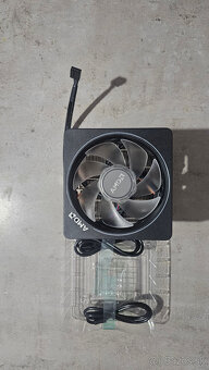 Chladič AMD wraith prism - 2