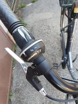 Predám kvalitný dámsky bicykel - 2