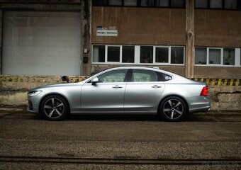 Volvo S90 D4 2.0L Drive-E R-Design A/T AWD - 2