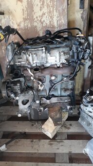 Fiat Doblo motor 1,6 77kw poškodený - 2