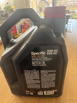 Predám MOTUL 0W 20 5l Škoda Volkswagen - 2