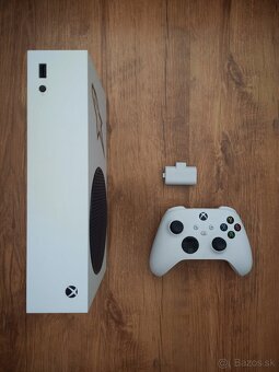 X Box Series S - 2