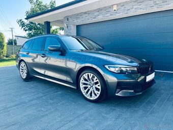 BMW Rad 3 Touring 318d mHEV A/T - 2