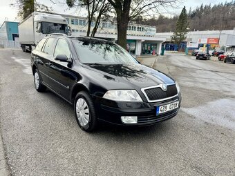 Škoda Octavia 2,0 TDi -4x4-tažné zařízení - 2
