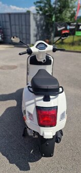 Predam Vespa 125 gts super - 2