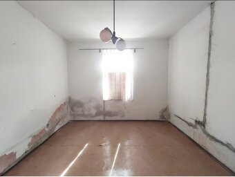 VÝNIMOČNÁ PONUKA 3-izbový rodinný dom na Tulipáne v Trnave - 2