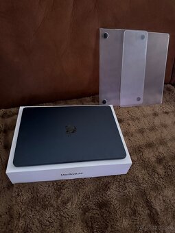 Apple MacBook Air M3 13” 256GB SSD - 2