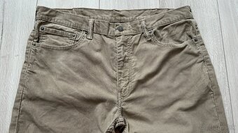 Pánske mančestrové džínsy Levis 511 - veľkosť 38/31 - 2