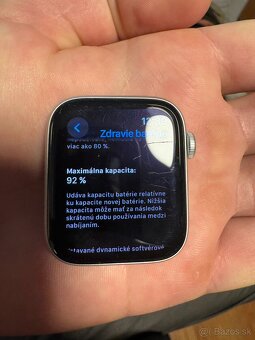 Apple watch se 2022 44 mm biele - 2