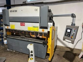 Použitý ohraňovací lis HP 80T/2500 CNC, r. v. 2016 - 2