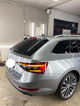 Škoda Superb combi 2.0 tsi - 2