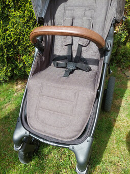 VALCO BABY Kočík športový Sport Trend 4 Black Charcoal - 2