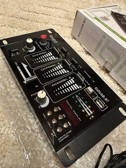 DJ21USB 7-kanálový mixážny pult - 2